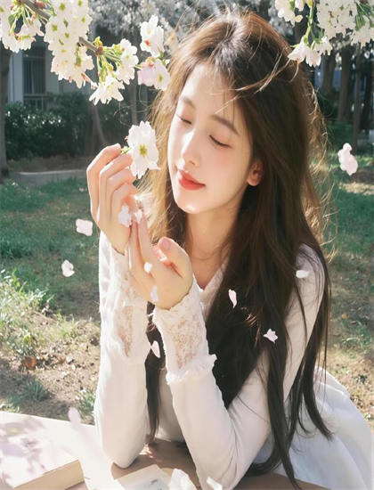 后期特效：《赤月》美学的艺术标准与审美价值——研究技术创新的行业突破